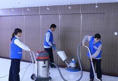 地面清洗全攻略 产品选择与高效清洁技巧